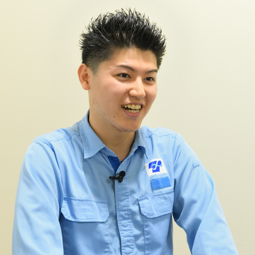 設計スタッフ写真